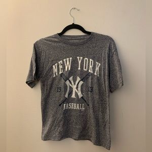 new york yankees t shirt